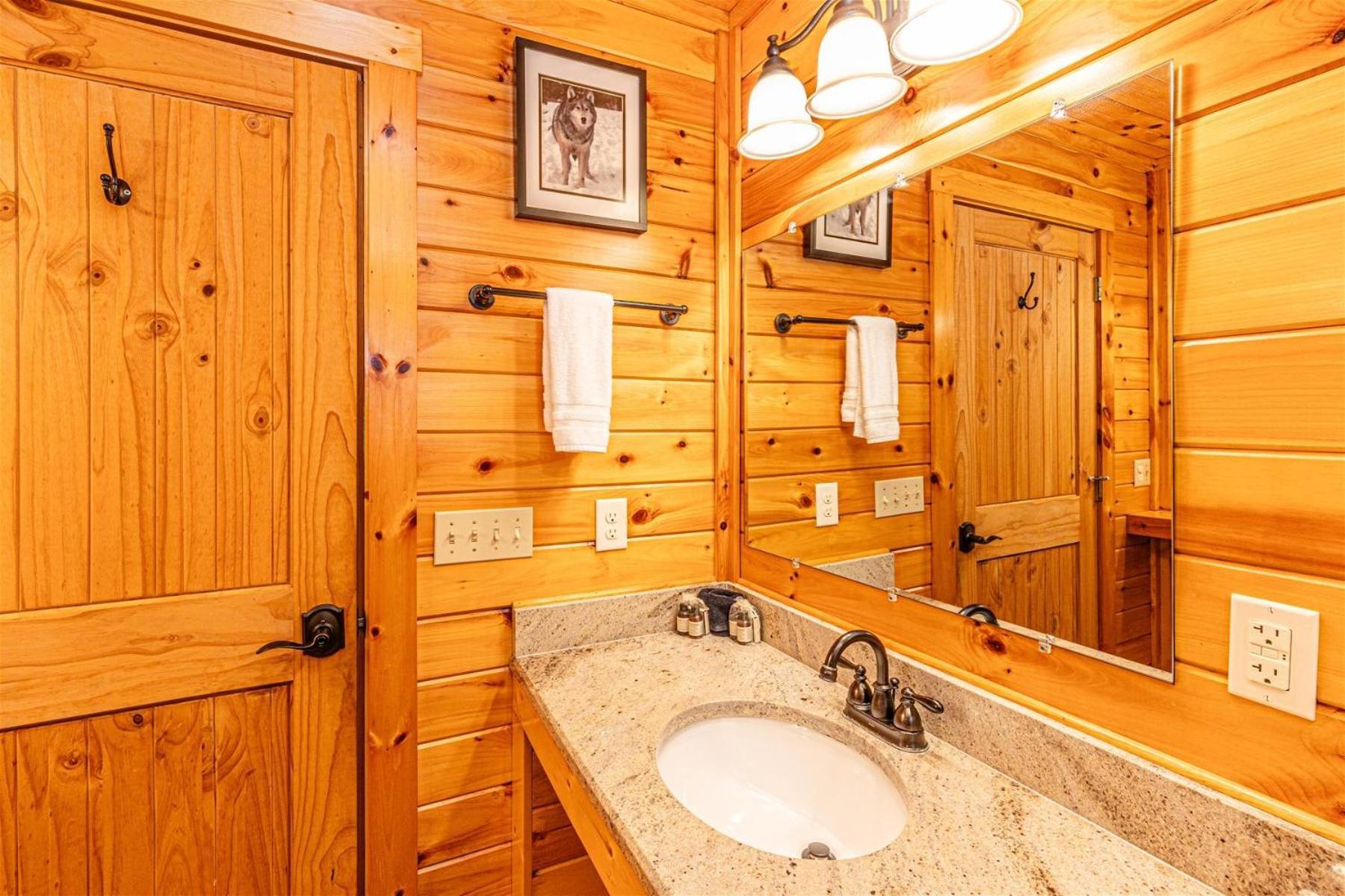 Waterfall Hideaway مدينة كليرمونت المظهر الخارجي الصورة